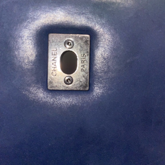 Chanel Quilted Flap Bag with Vintage CC Clasp - Picture 6 of 13